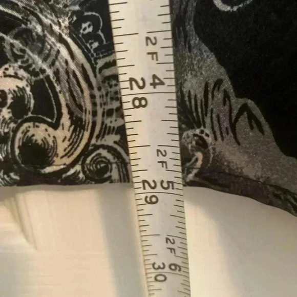 Karen Scott Black/White Long Sleeved Button Down Women’s Blouse Size XL - Picture 9 of 9